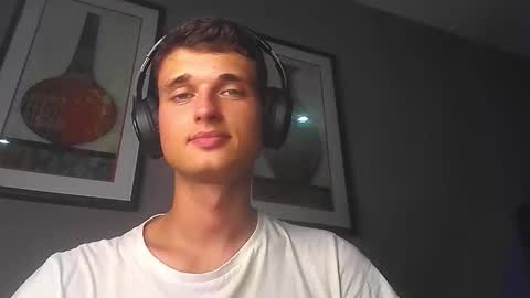 london_tomy online show from March 9, 3:43 am