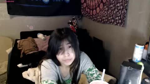 londonray online show from November 3, 4:03 am