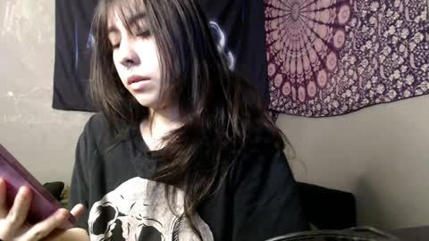 londonray online show from June 4, 9:54 pm