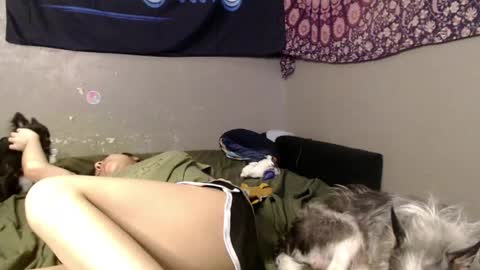 londonray online show from June 6, 11:42 pm