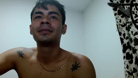 lonelydick2002 online show from October 26, 2:39 am