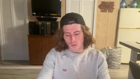 Snapshot of lonewolfffy chatting on October 29, 10:00 pm Lonewolfffy online show from October 29, 10:00 pm