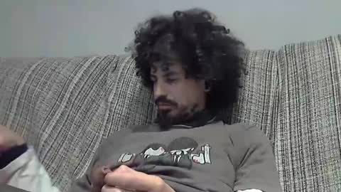 Snapshot of longnight5 chatting on December 18, 8:36 pm Alejandro Rulitos Twitter longnight55 Intagram 5longnight5 online show from December 18, 8:36 pm