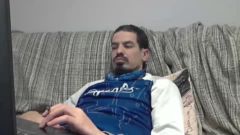 Snapshot of longnight5 chatting on January 29, 10:32 pm Alejandro Rulitos Twitter longnight55 Intagram 5longnight5 online show from January 29, 10:32 pm