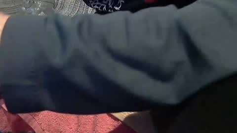 Snapshot of longnight5 chatting on February 22, 2:41 pm Alejandro Rulitos Twitter longnight55 Intagram 5longnight5 online show from February 22, 2:41 pm