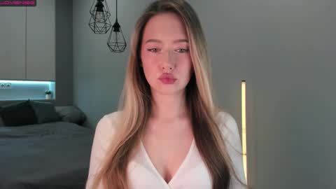 Eva online show from November 29, 3:26 pm