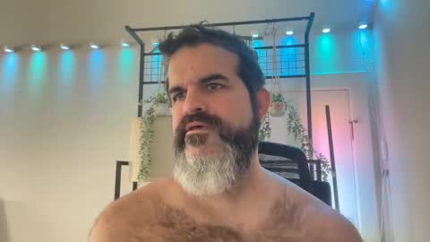 Snapshot of longslick723 chatting on February 18, 4:58 pm slick online show from February 18, 4:58 pm