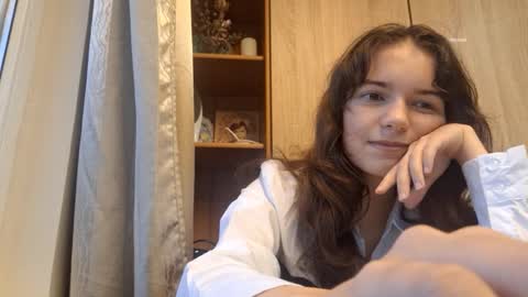 Snapshot of lonniegoldrup chatting on December 5, 8:23 am Kelly u can call Kelik online show from December 5, 8:23 am