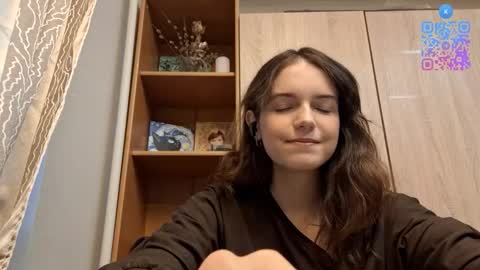 Snapshot of lonniegoldrup chatting on December 16, 8:19 am Kelly u can call Kelik online show from December 16, 8:19 am