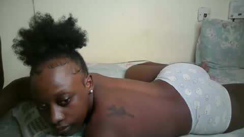 lonybrown online show from April 29, 5:41 pm