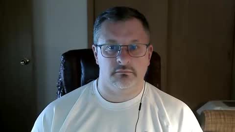 Snapshot of lookin75 chatting on March 14, 1:12 am lookin75 online show from March 14, 1:12 am