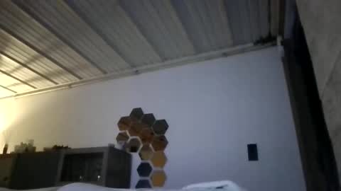 Snapshot of loonelyy chatting on January 7, 8:00 pm loonelyy online show from January 7, 8:00 pm