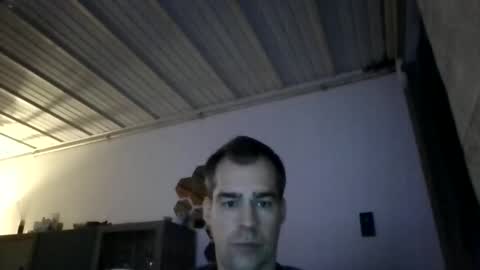 Snapshot of loonelyy chatting on January 17, 11:41 pm loonelyy online show from January 17, 11:41 pm