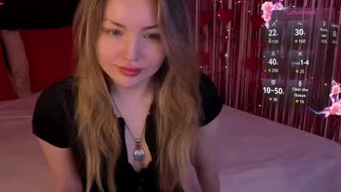 Lora online show from March 28, 2:16 pm