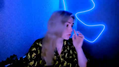 Lora online show from February 25, 3:05 am