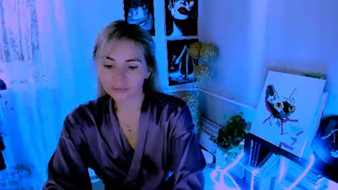 Snapshot of loraboyar chatting on June 22, 3:25 am Lora online show from June 22, 3:25 am