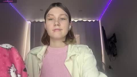 Lora online show from March 12, 6:19 am