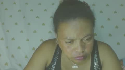 LorahVane online show from May 7, 11:59 am