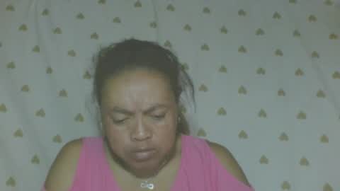 LorahVane online show from June 16, 11:35 am