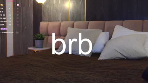 Loraine online show from February 8, 6:01 pm