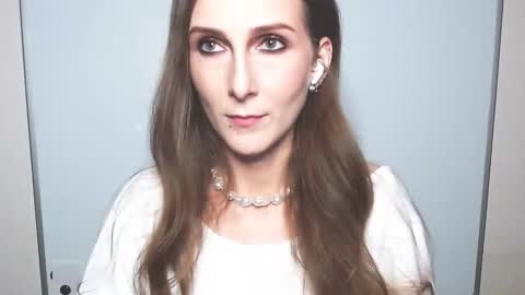 Lora  online show from April 14, 9:21 pm