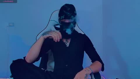 lord_moon_king online show from September 9, 11:04 pm