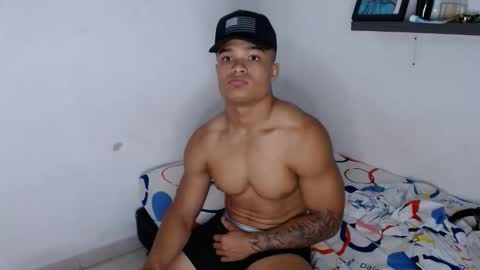 Dominic online show from December 3, 11:25 pm