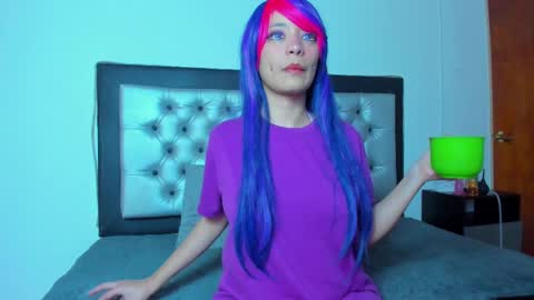 Lore Depp online show from March 2, 5:23 am