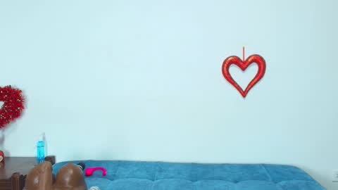 Loren Grey online show from February 28, 8:10 pm