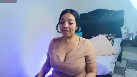 Loren online show from June 9, 9:04 pm