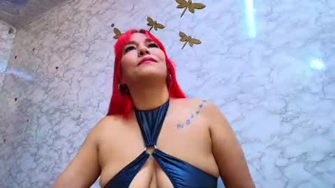 Snapshot of lorena_watson chatting on July 5, 4:58 pm lorena_watson online show from July 5, 4:58 pm