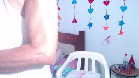 Snapshot of lorenacapelli chatting on June 9, 12:11 am Lorena Capelli online show from June 9, 12:11 am