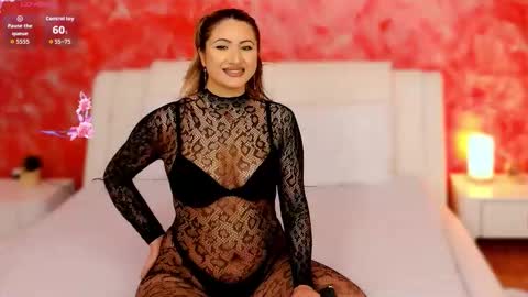 lorenafire online show from November 27, 5:20 am