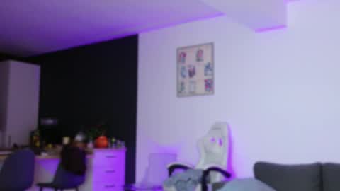 Amelia online show from November 2, 8:00 pm