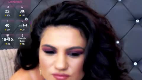 Lorenne Mays online show from November 23, 11:48 pm