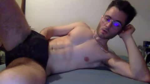 Snapshot of lorenzo6629 chatting on May 20, 7:53 pm lorenzo6229 online show from May 20, 7:53 pm