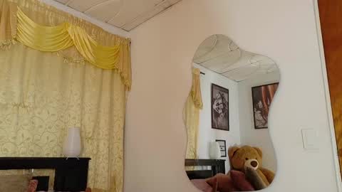 Loretahorny25 online show from June 6, 11:26 am