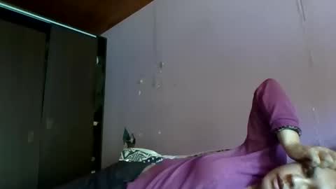 loretoochagavia0 online show from March 9, 7:07 pm