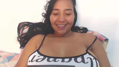 Loretta Gmez online show from October 19, 12:55 am