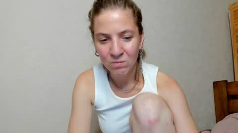 Snapshot of lost_moon chatting on July 11, 8:55 pm lost_moon online show from July 11, 8:55 pm