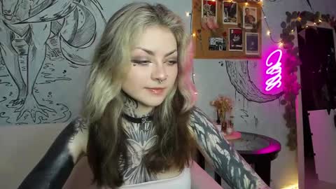 Snapshot of lostallice chatting on January 24, 5:21 am lostallice online show from January 24, 5:21 am