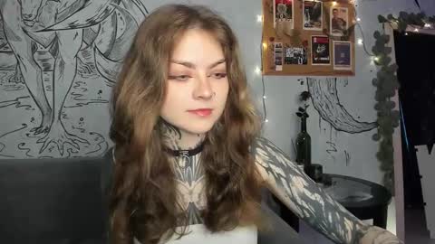 Snapshot of lostallice chatting on October 3, 3:14 am lostallice online show from October 3, 3:14 am