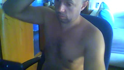 Snapshot of lostfile123454 chatting on July 14, 10:21 am dejanaceking online show from July 14, 10:21 am