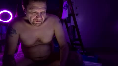 Snapshot of lostndapacific chatting on November 12, 1:11 pm lostndapacific online show from November 12, 1:11 pm