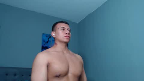 Snapshot of lothbrok_strong chatting on May 14, 12:28 am lothbrok online show from May 14, 12:28 am
