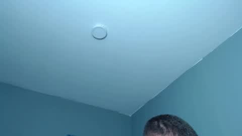 Snapshot of lothbrok_strong chatting on June 4, 12:05 am lothbrok online show from June 4, 12:05 am