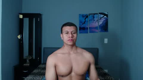 Snapshot of lothbrok_strong chatting on June 14, 5:48 pm lothbrok online show from June 14, 5:48 pm