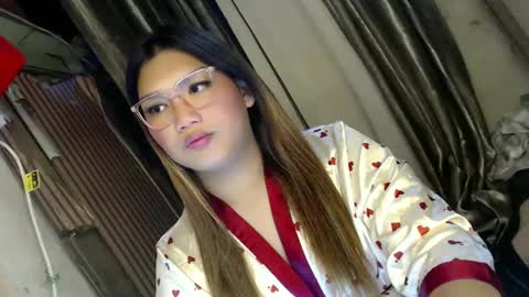 Sweet   online show from March 11, 8:53 pm