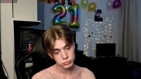 louie_evans online show from February 5, 3:27 pm