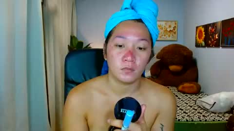 Snapshot of louie_sexy chatting on June 15, 7:21 am Cathy online show from June 15, 7:21 am